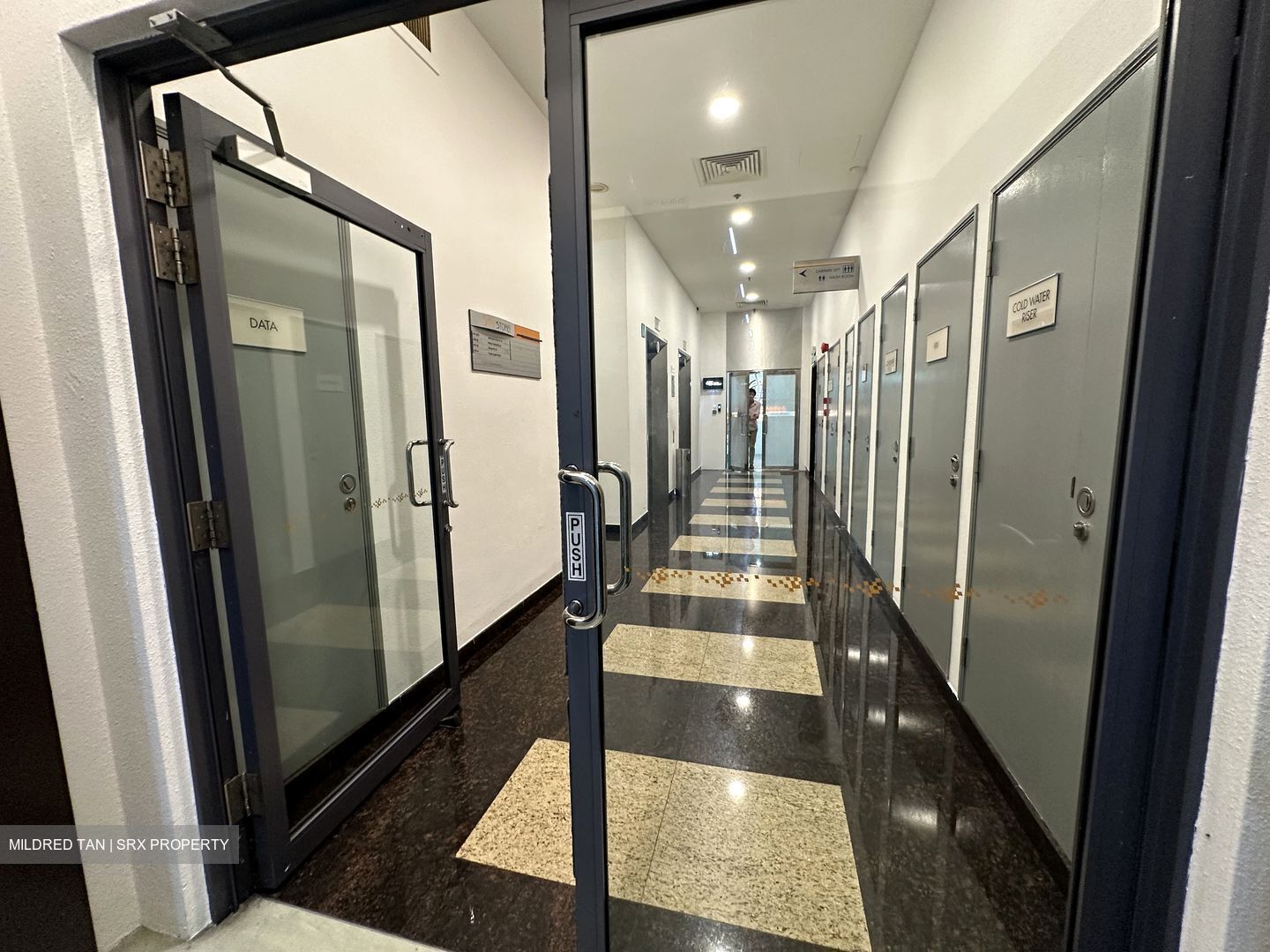 Kallang Delivery Base (D12), Factory #476603911